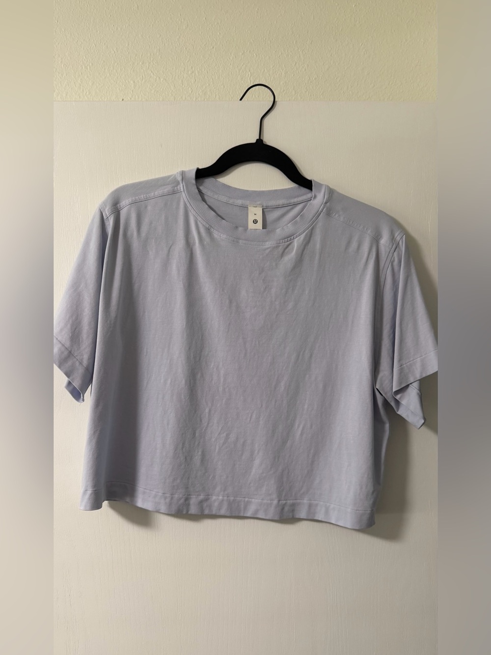 Lululemon All Yours Cropped T-Shirt, Size Medium, Serene Blue - Picture 4 of 7
